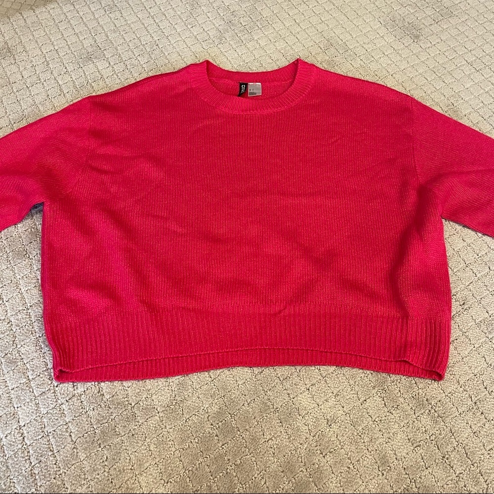 h&m pink crop sweater
